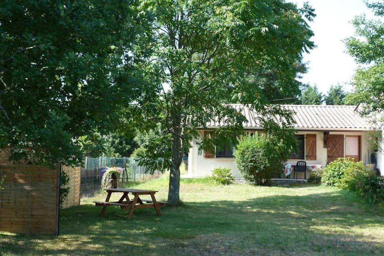 Gite Les Garbails Le Barp Exterior photo